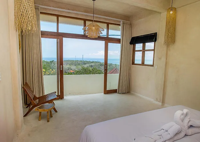 Sugih Ceningan Nusa Lembongan